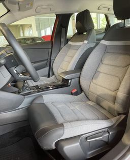 Zunanja slika - Citroën C4 X - 1.LASTNIK-TEMPOMAT-KAMERA-GRETJE SEDEŽEV - 9 - Predogledna slika