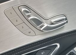 Zunanja slika - Mercedes-Benz C-Razred - C 250 d 4MATIC EXECUTIVE °FULL LED °KAMERA °HUD - 12 - Predogledna slika