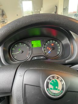 Notranja slika - Škoda Fabia - 1,2 TSI Active - 4 - Predogledna slika