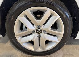 Zunanja slika - Renault Clio - 1.5 DCI BLUE 100 EVOLUTION-NOVO-UGODNO - 9 - Predogledna slika