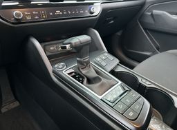 Zunanja slika - KIA Sportage - 2WD 1.6 T-GDI LX Fresh ISG DCT - 12 - Predogledna slika