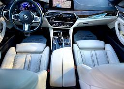 Zunanja slika - BMW Serija 5 - : 520d xDrive |M paket | Avt.| HUD | Adaptiv | H K | - 8 - Predogledna slika