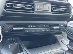 Zunanja slika - Citroën Berlingo - 1.5 BlueHDI 130 S S Max MT - 19 - Predogledna slika