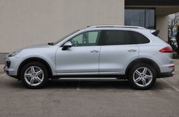 Zunanja slika - Porsche Cayenne - 3.0 TD Platinum Edition HLAJ SED PANO KEYLESS - 7 - Predogledna slika