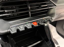 Zunanja slika - Peugeot 208 - 1.2-1.LASTNIK-63.000KM-ODLIČEN-OBROK ŽE 95€ - 13 - Predogledna slika