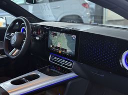 Zunanja slika - Mercedes-Benz CLA-Razred - 200 AMG LINE - 14 - Predogledna slika