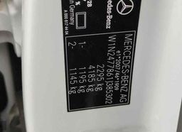 Zunanja slika - Mercedes-Benz GLA-Razred - GLA 250 e Avt.KAMERA.PANORAMA.LED.USNJE.NAVI.TOP - 8 - Predogledna slika