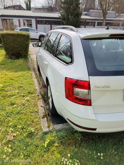 Zunanja slika - Škoda Octavia - Combi 1,6 TDI Style - 5 - Predogledna slika