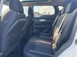 Zunanja slika - Nissan Qashqai - 1.3 DIG-T 160 N-CONNECTA 360.KAMERA-TEMPOMAT-DAB+ - 8 - Predogledna slika