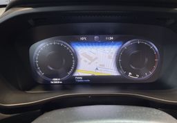 Zunanja slika - Volvo XC40 - D4-AWD-R-DESIGN-PANO-NAVI-ACC-MEMORY-HARMAN-360KAM - 18 - Predogledna slika