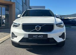 Zunanja slika - Volvo XC40 - B3  P  163hp Core 3 leta garancije + 3 servisi - 2 - Predogledna slika