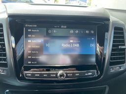 Zunanja slika - SsangYong Musso - 2.2D 4X4 - TOVORNO N1 + AVTOMATIK + VLEČNA KLJUKA - 14 - Predogledna slika