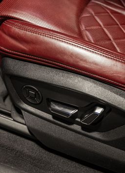 Zunanja slika - Audi SQ8 - MATRIX-KEYLESS-PANO-ZRAČNO-USNJE-VIRTUAL-HLAJ-22C - 8 - Predogledna slika