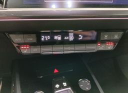 Zunanja slika - Audi Q4 - e-tron  E-TRON 40 82kWh.S line.LUKSENBURG.ACC.KAMER.LED - 18 - Predogledna slika