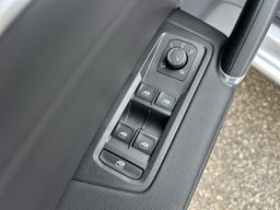 Zunanja slika - VW Touran - 2,0 TDI BMT Family DSG - 16 - Predogledna slika