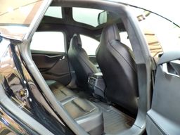 Zunanja slika - Tesla Model S - 100D - 11 - Predogledna slika