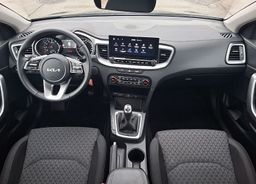 Zunanja slika - KIA Ceed - SW 1.5 T-GDi LX Champion+ ISG. M T 103 kW - 8 - Predogledna slika