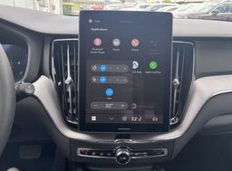 Zunanja slika - Volvo XC60 - B5P  Core AT AWD 3 leta garancije + 3 servisi - 15 - Predogledna slika