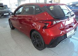 Zunanja slika - Hyundai i20 - 1.0 T-GDI 90 DCT STYLE°°BLACK PACK°°RADAR - 6 - Predogledna slika