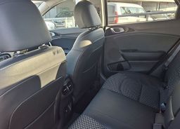 Zunanja slika - KIA XCeed - 1.6 T-GDi 7DCT EX STREAM ISG - 9 - Predogledna slika