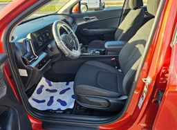 Zunanja slika - KIA Sportage - 1.6CRDi StyleDCT|fuLED|AC|kamera|NAVI|ASSIS|28tKM - 7 - Predogledna slika