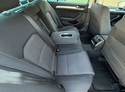 Zunanja slika - VW Passat - 2.0 TDI BMT Highline-Slovensko poreklo-Vel. serv.. - 17 - Predogledna slika