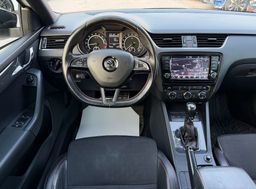 Zunanja slika - Škoda Octavia - 2.0 TDI RS AUT. ACC LED XENON F1 NAVI ALU 19 - 17 - Predogledna slika