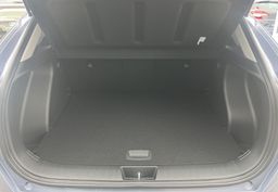 Zunanja slika - Hyundai Kona - Electric 48.6 kWh 99kW PREMIUM+ WINTER - 5 - Predogledna slika