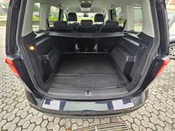 Zunanja slika - VW Touran - 2.0 TDI Family DSG - 6 - Predogledna slika