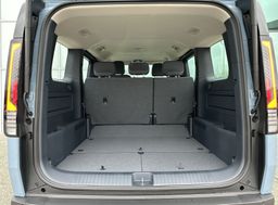 Zunanja slika - KIA PV5 - 71.2 kWh baterija 120 kW 163 KS  Quantum - 19 - Predogledna slika