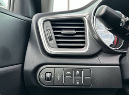 Zunanja slika - KIA Ceed - 1.0 T-GDi LX Champion+ ISG. MT - 14 - Predogledna slika