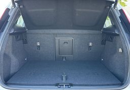 Zunanja slika - Volvo XC40 - B3P Plus Dark Avt - 11 - Predogledna slika
