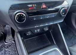 Zunanja slika - Hyundai Tucson - 1.7 CRDI - SLO - ODLIČEN ... - 5 - Predogledna slika