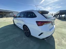 Zunanja slika - Škoda Octavia - 2.0 TSI RS 245 DSG.KAMERA.LED.KLJUKA.SLOVENSKI - 14 - Predogledna slika