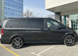 Zunanja slika - Mercedes-Benz V-Razred - V 300 d 4MATIC AMG-LINE - 7 - Predogledna slika