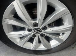 Zunanja slika - VW Polo - Highline 1.0 TSI 70kW.NEMŠKI+4ALU.NAVI.LED.USNJE - 4 - Predogledna slika