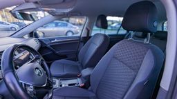 Notranja slika - VW Golf - 1,0 TSI BMT Trendline - 18 - Predogledna slika