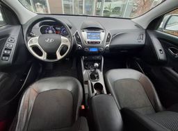 Zunanja slika - Hyundai ix35 - 2.0 CRDI Premium 4WD... - 9 - Predogledna slika