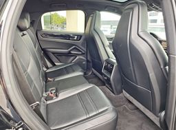 Zunanja slika - Porsche Cayenne - Coupe 3.0 V6 BOSE HEAD UP NIGHT PAKET KAM PANO 21COL - 10 - Predogledna slika