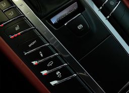 Zunanja slika - Porsche Macan - 3.0d-258KM-2.LASTNIK-SLO-ZRAČNO-MATRIX-PDC-21COL- - 16 - Predogledna slika