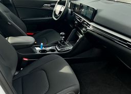 Zunanja slika - KIA Sportage - 1.6 T-GDi 110kW LX Fresh. 6 M T - 9 - Predogledna slika