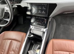 Zunanja slika - Audi e-tron - Sportback quattro 55-300KW.KAMERA.ACC.LED.NAVI.GRE.SED.4X4 - 8 - Predogledna slika