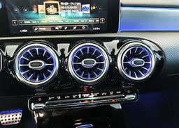 Zunanja slika - Mercedes-Benz A-Razred - 180 AMG LINE-PANORAMA-ALCANTARA-KEYLESS-AMBI-VIDEO - 12 - Predogledna slika