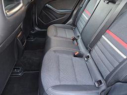 Notranja slika - Mercedes-Benz A-Razred - A 180 CDI Style - 10 - Predogledna slika