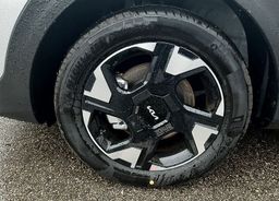 Zunanja slika - KIA Stonic - 1.0 T-GDi 73.6 kW  100 KM  EX Pulse M T - 6 - Predogledna slika