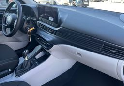 Zunanja slika - Hyundai i20 - 1.0 T-GDI STYLE. WINTER. 17 COL. RG - 8 - Predogledna slika