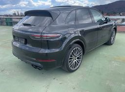 Zunanja slika - Porsche Cayenne - 3.0 E-HYBRID PLATINUM EDITION AUTO MATRIX.USNJE - 3 - Predogledna slika