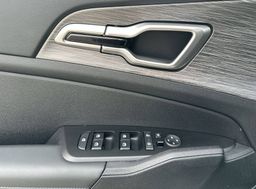 Zunanja slika - KIA Sportage - 1.6 T-GDi LX Fresh.ISG 7 DCT... - 12 - Predogledna slika