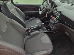 Notranja slika - Opel Adam - 1,2 Rocks - 11 - Predogledna slika
