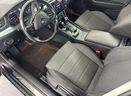 Zunanja slika - Škoda Superb - 2.0 TDI Active DSG.LIMO.KAMERA.NAVI.SAMO 85.000 KM - 14 - Predogledna slika